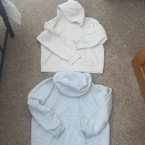 SET OF HOODIES